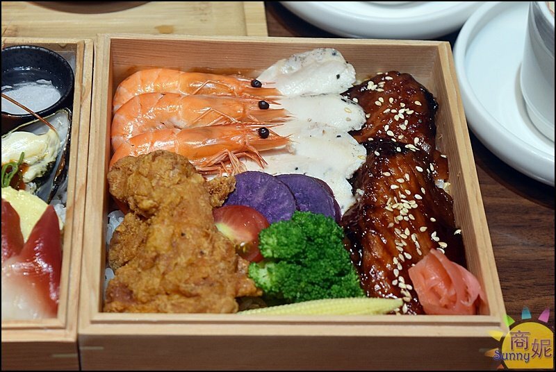 敘敘食光|網評4.6星浮誇食光寶盒!好吃好拍免服務費不限時高CP值日本料理@商妮吃喝遊樂