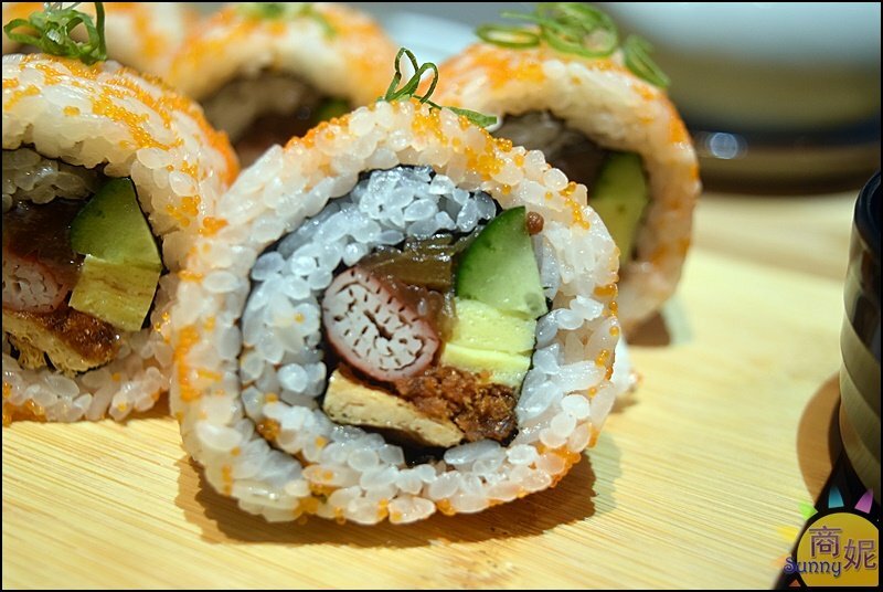 敘敘食光|網評4.6星浮誇食光寶盒!好吃好拍免服務費不限時高CP值日本料理@商妮吃喝遊樂