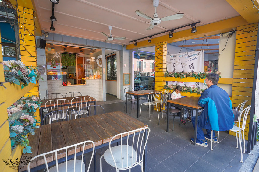 這間台南百元小資美食，好吃又便宜！！每週三咖啡7折，韓式起司拉麵、巨大顆手工水餃，近臺南市美術館2館