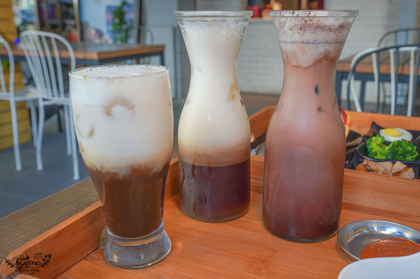 這間台南百元小資美食，好吃又便宜！！每週三咖啡7折，韓式起司拉麵、巨大顆手工水餃，近臺南市美術館2館