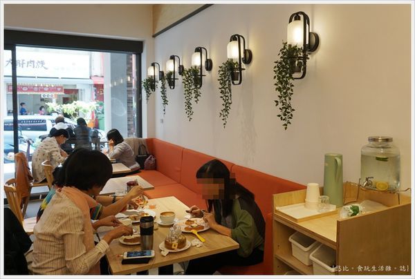 一拳鬆餅-2.JPG 一拳鬆餅-2.JPG