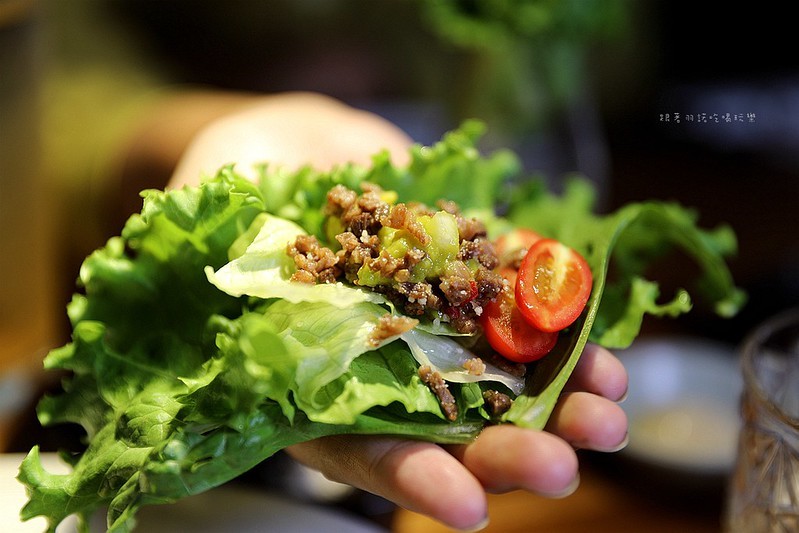 三樵炭火燒肉鹿兒島和牛新鮮直送日本師父手切台北和牛燒烤111 三樵炭火燒肉鹿兒島和牛新鮮直送日本師父手切台北和牛燒烤111