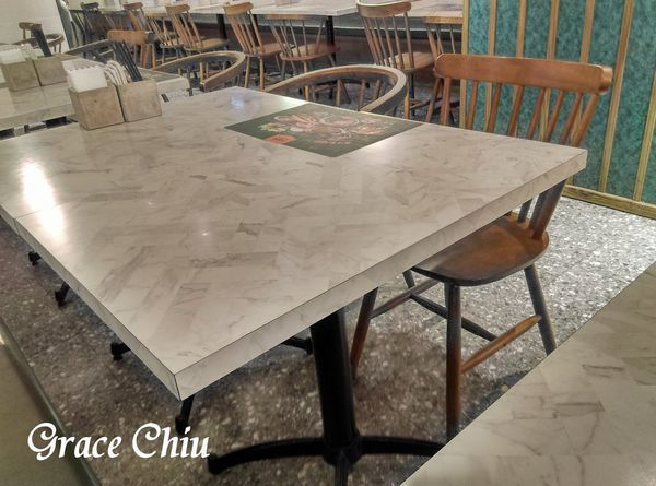 越亮 微風北車店 河粉 越南麵包 台北越式料理 台北越南料理