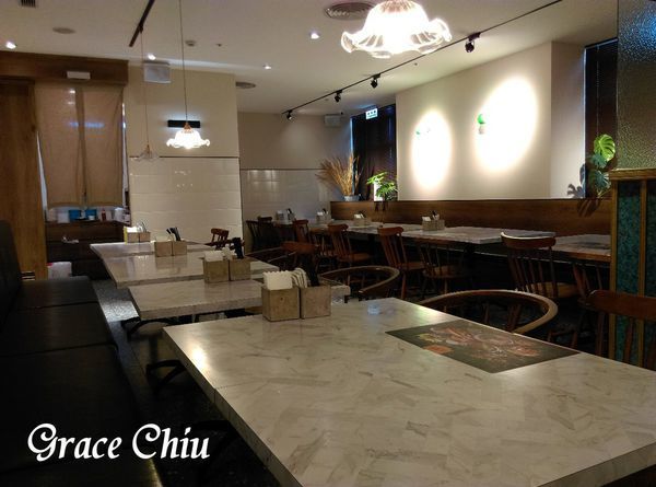 越亮 微風北車店 河粉 越南麵包 台北越式料理 台北越南料理