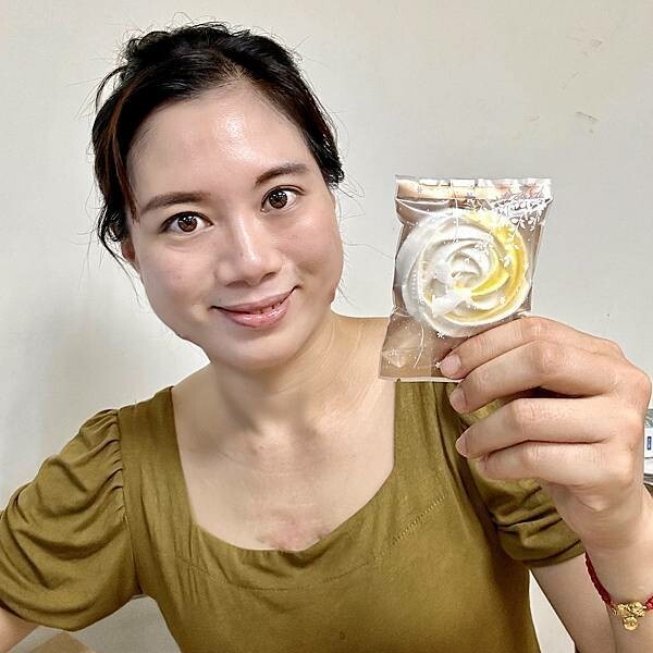 中秋明月禮盒開箱/煮客實驗室非月餅禮盒分享-減糖又好吃的美觀甜點/夢幻馬林糖-馬卡龍色超美又好吃，第一次