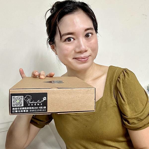 中秋明月禮盒開箱/煮客實驗室非月餅禮盒分享-減糖又好吃的美觀甜點/夢幻馬林糖-馬卡龍色超美又好吃，第一次