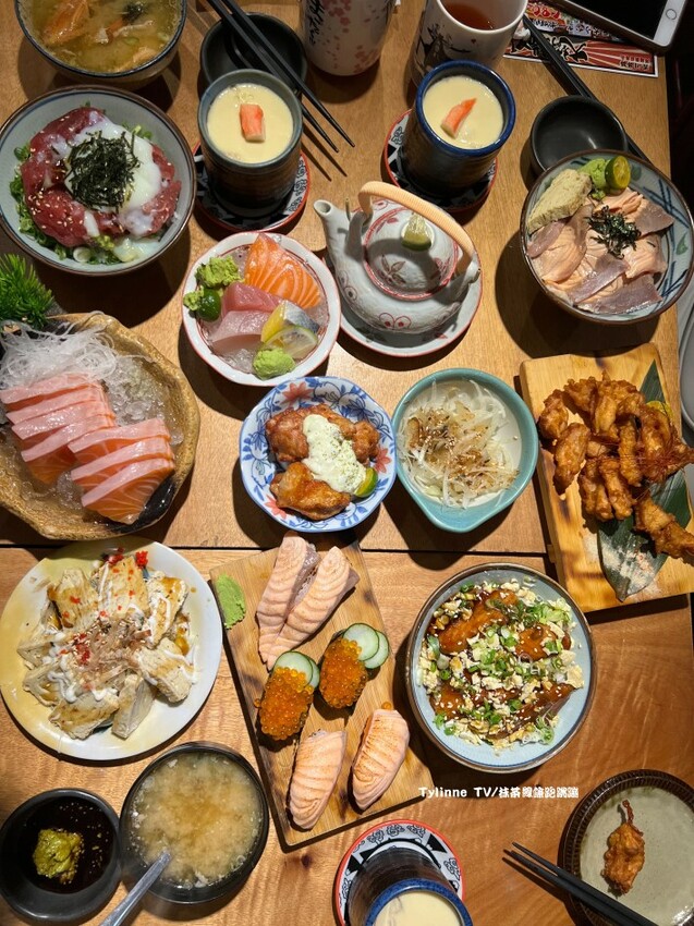 【台中西屯區美食】森川丼丼大橋橫町,日式居酒屋 | 新鮮生魚片、多樣化丼飯 | 附菜單