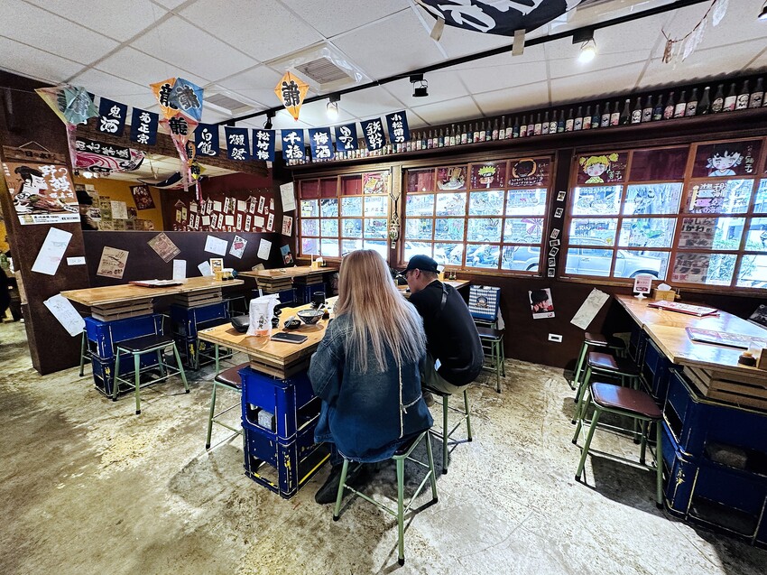 【森川丼丼大橋橫町】台中超浮誇系日式料理!必吃超狂『廣島牡蠣 【森川丼丼大橋橫町】台中超浮誇系日式料理!必吃超狂『廣島牡蠣