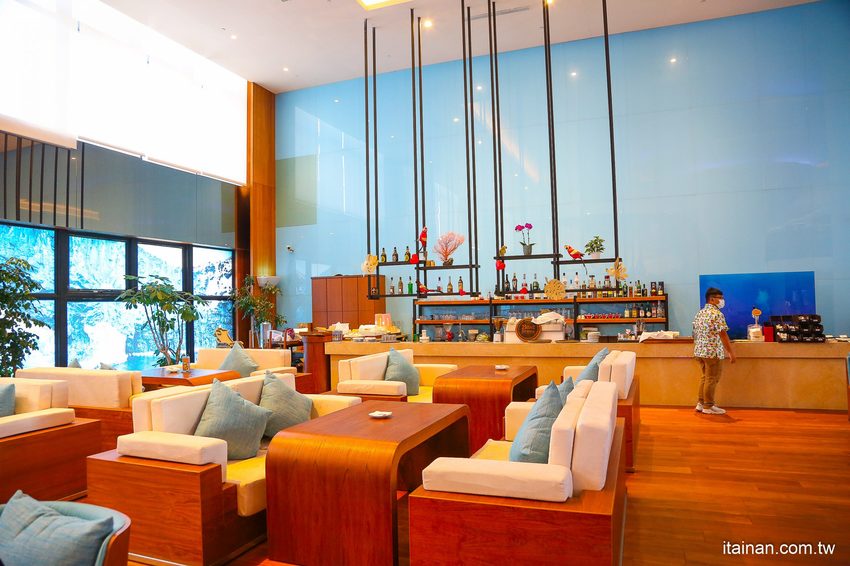 澎湖福朋喜來登酒店「藍洞餐廳Apatite」龍膽石斑豪華海鮮麵線、龍膽石斑現燙魚片湯鮮味上桌!! - 台南好Food遊