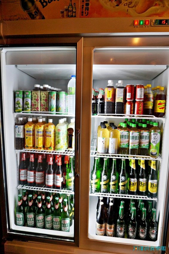 【忠孝復興】林美如 海鮮。熱炒。燒烤。酒場-google好評4.6顆星！數十種精釀啤酒、清酒以及超多的下酒菜、生猛海鮮超夠味，重點是CP值高！