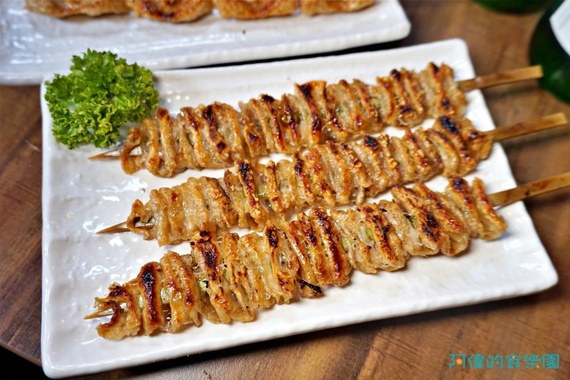 【忠孝復興】林美如 海鮮。熱炒。燒烤。酒場-google好評4.6顆星！數十種精釀啤酒、清酒以及超多的下酒菜、生猛海鮮超夠味，重點是CP值高！