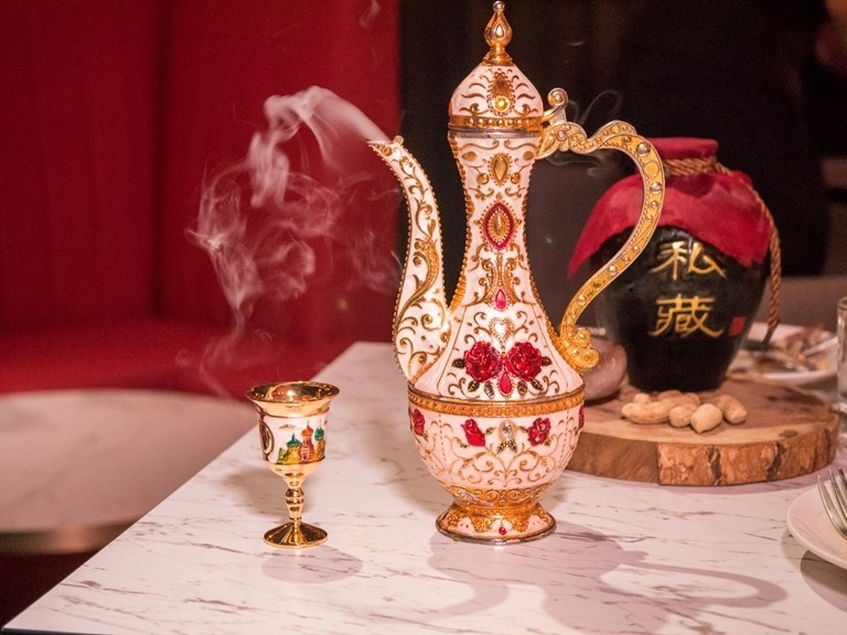 【台北信義區】瑰秘GREY ME特別的調酒茶香四溢，餐點也美味，台北餐酒館推薦