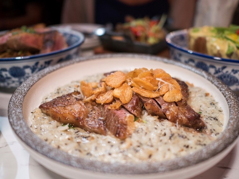 【台北信義區】瑰秘GREY ME特別的調酒茶香四溢，餐點也美味，台北餐酒館推薦