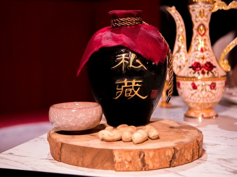 【台北信義區】瑰秘GREY ME特別的調酒茶香四溢，餐點也美味，台北餐酒館推薦