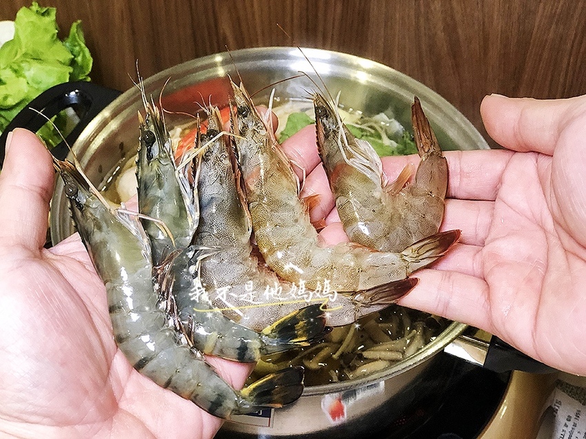 酷吉火鍋 板橋美食外送,板橋宵夜外送,板橋火鍋外送,板橋麻辣鍋外送,土城火鍋外送,土城麻辣鍋外送,永和火鍋外送,中和火鍋外送,永和麻辣鍋外送,中和麻辣鍋外送