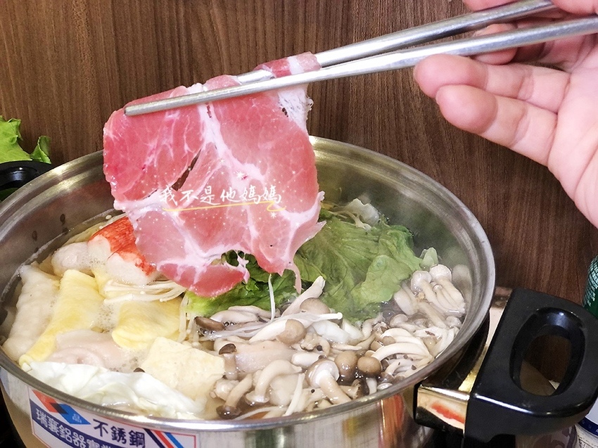 板橋美食外送,板橋宵夜外送,板橋火鍋外送,板橋麻辣鍋外送,土城火鍋外送,土城麻辣鍋外送,永和火鍋外送,中和火鍋外送,永和麻辣鍋外送,中和麻辣鍋外送 板橋小火鍋外送,土城小火鍋外送,永和小火鍋外送,板橋海陸火鍋外送,土城海陸火鍋外送,永和海陸火鍋外送,海尼根無酒精飲料,防疫美食外送