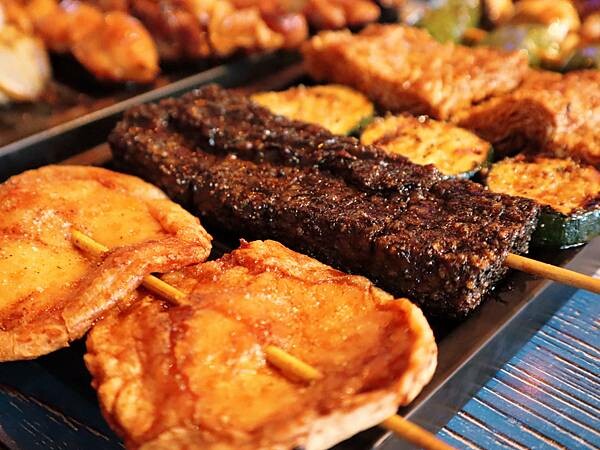 新北 板橋 食記 HIGH串燒 單身狗無罪.沒喝幾杯別裝醉~板橋區好吃到沒朋友的平價串燒店新北