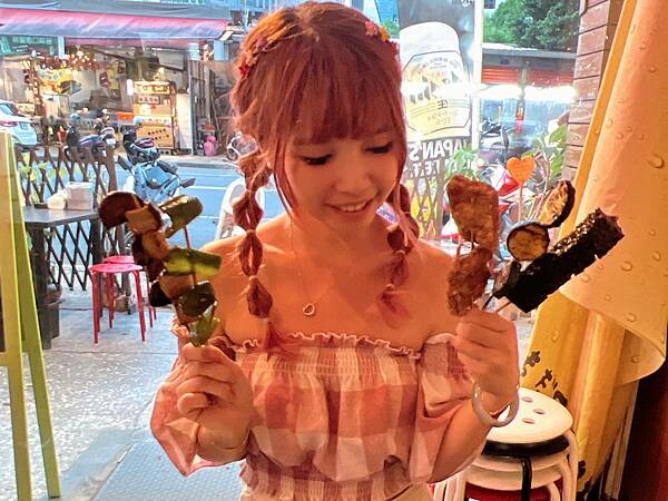 新北 板橋 食記 HIGH串燒 單身狗無罪.沒喝幾杯別裝醉~板橋區好吃到沒朋友的平價串燒店新北