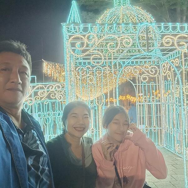 台東縣台東市台東鐵花商圈。熱鬧商圈吃喝玩樂樣樣通包,精選5商店,快來安排個多日遊迎新年