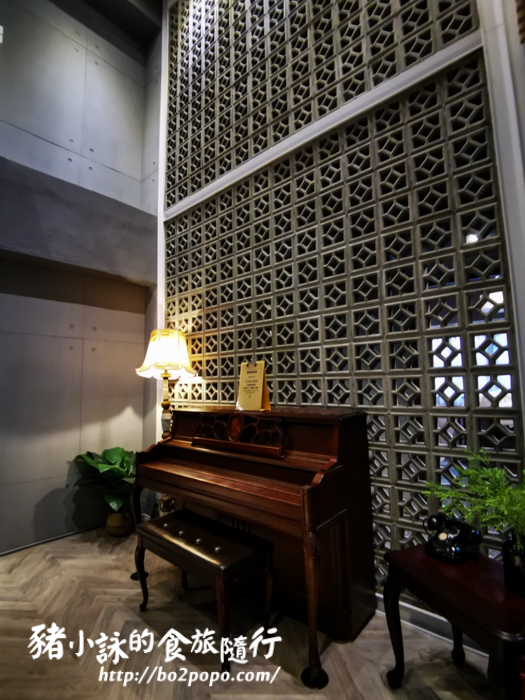 台北。萬華》町記憶旅店3館 Cho Hotel 3。價格親民的出差住宿點 - 豬小詠的食旅隨行