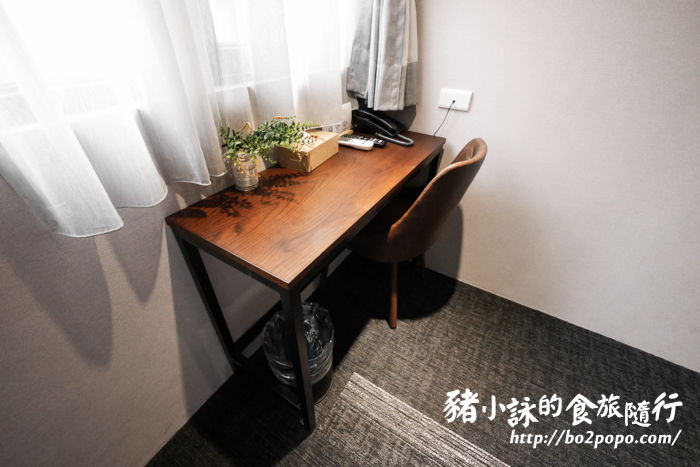台北。萬華》町記憶旅店3館 Cho Hotel 3。價格親民的出差住宿點 - 豬小詠的食旅隨行