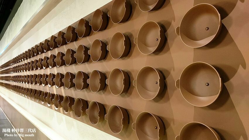 【台中火鍋】湯棧(輕井澤三代店)．主打麻油、燒酒、剝皮辣椒鍋!