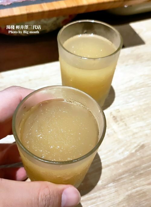 【台中火鍋】湯棧(輕井澤三代店)．主打麻油、燒酒、剝皮辣椒鍋!