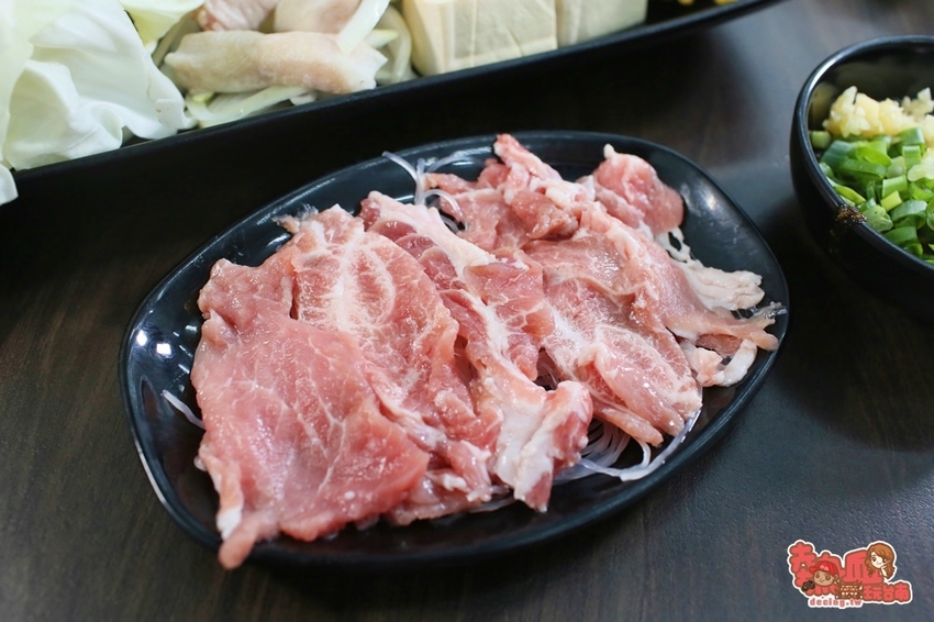 【台南火鍋】從安平開到生產路上的人氣沙茶爐,絕妙滋味一試就上癮:冠羣沙茶爐-生產店 - 熱血玩台南。跳躍新世界