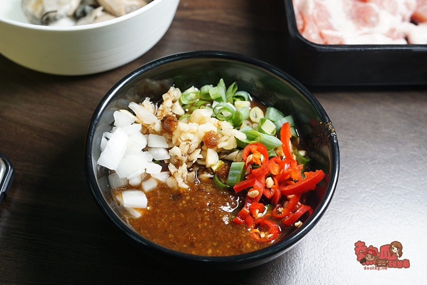 【台南火鍋】從安平開到生產路上的人氣沙茶爐,絕妙滋味一試就上癮:冠羣沙茶爐-生產店 - 熱血玩台南。跳躍新世界