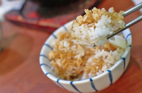 【台北美食】冇𠕇有麵擔-遼寧街夜市裡50年老字號美食小吃店