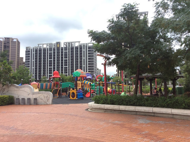桃園中路重劃區-親子娛樂、休閒的共融景點【向陽公園】