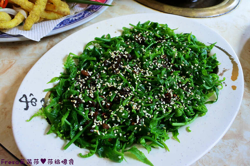 楠西景點│梅嶺梅仔雞賞梅趣「大眾餐廳」龜丹溫泉泡湯「天喜悅」梅嶺步道甜點咖啡「文山咖啡」窯烤披薩無菜