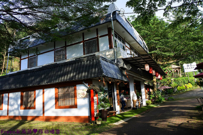 楠西景點│梅嶺梅仔雞賞梅趣「大眾餐廳」龜丹溫泉泡湯「天喜悅」梅嶺步道甜點咖啡「文山咖啡」窯烤披薩無菜