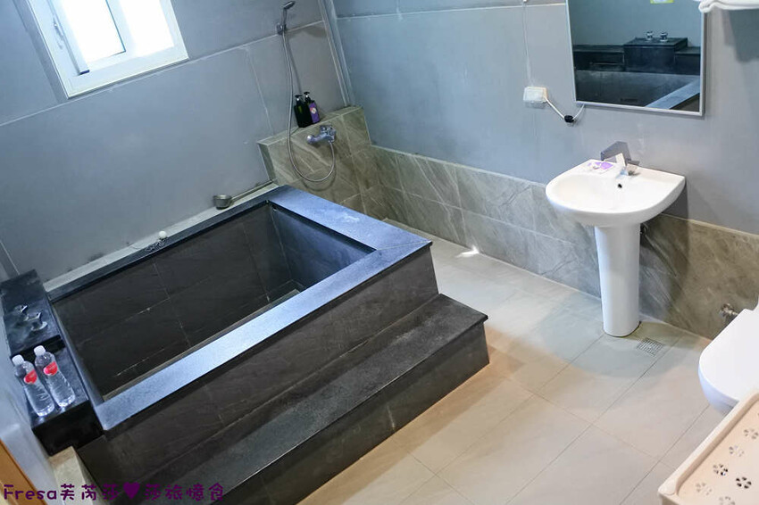 楠西景點│梅嶺梅仔雞賞梅趣「大眾餐廳」龜丹溫泉泡湯「天喜悅」梅嶺步道甜點咖啡「文山咖啡」窯烤披薩無菜