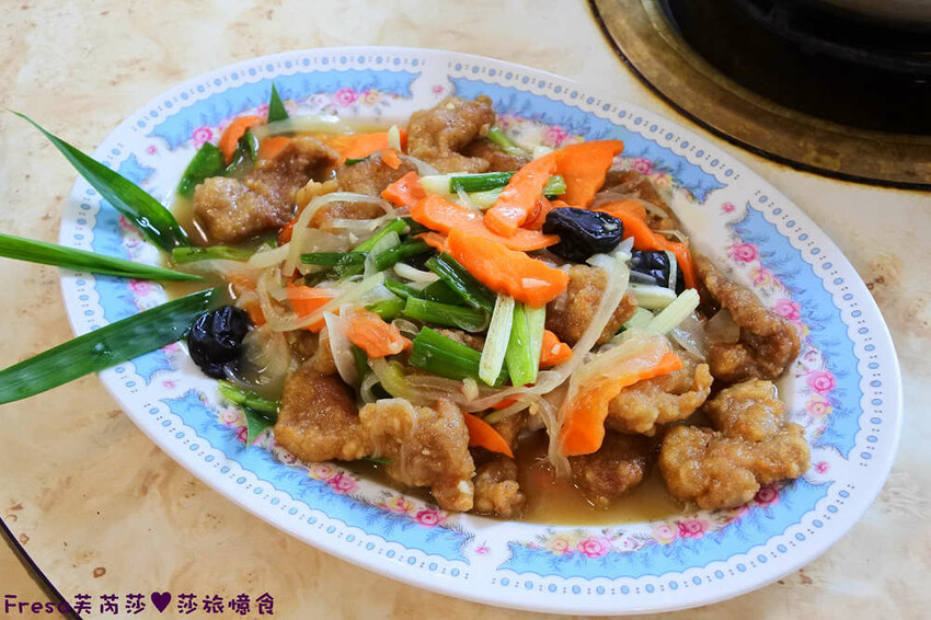 楠西景點│梅嶺梅仔雞賞梅趣「大眾餐廳」龜丹溫泉泡湯「天喜悅」梅嶺步道甜點咖啡「文山咖啡」窯烤披薩無菜