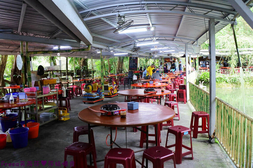 楠西景點│梅嶺梅仔雞賞梅趣「大眾餐廳」龜丹溫泉泡湯「天喜悅」梅嶺步道甜點咖啡「文山咖啡」窯烤披薩無菜