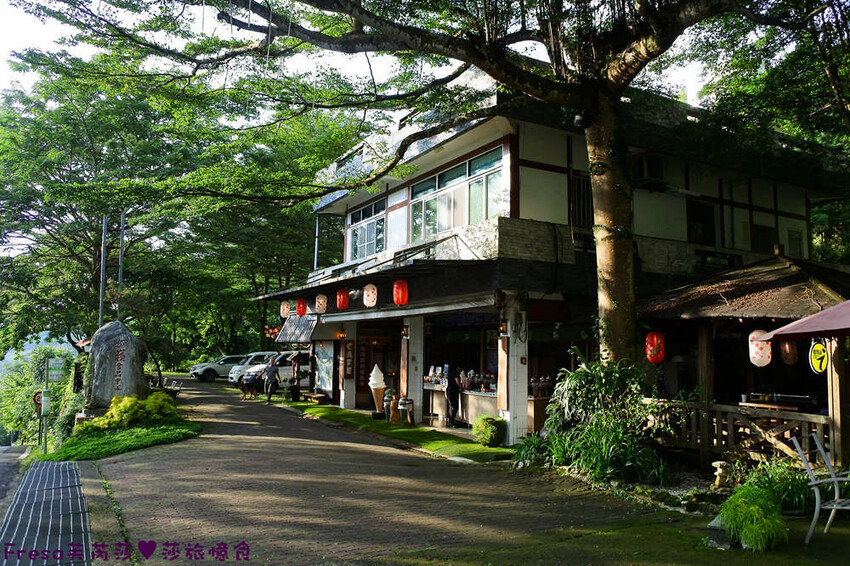 楠西景點│梅嶺梅仔雞賞梅趣「大眾餐廳」龜丹溫泉泡湯「天喜悅」梅嶺步道甜點咖啡「文山咖啡」窯烤披薩無菜