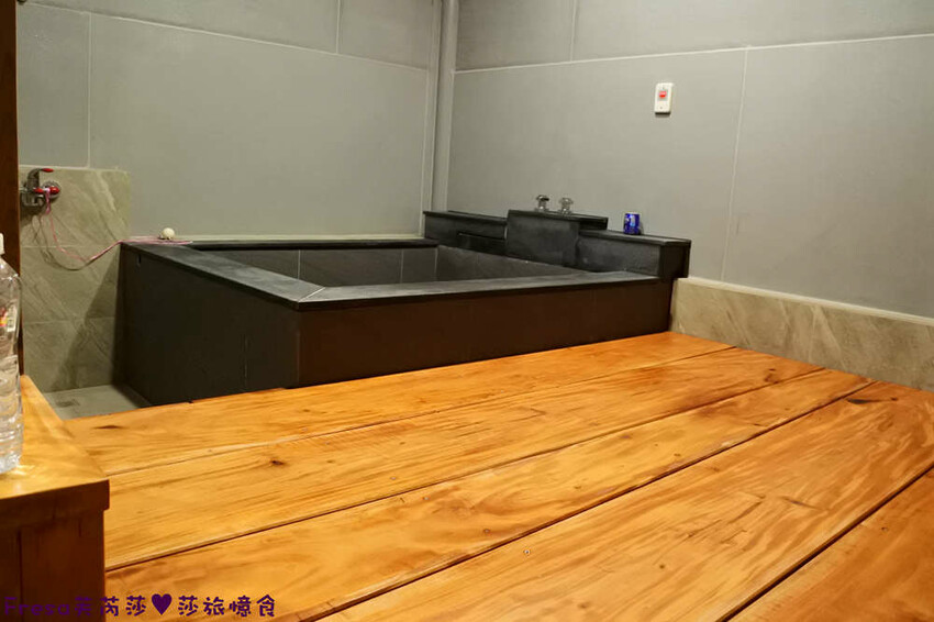 楠西景點│梅嶺梅仔雞賞梅趣「大眾餐廳」龜丹溫泉泡湯「天喜悅」梅嶺步道甜點咖啡「文山咖啡」窯烤披薩無菜