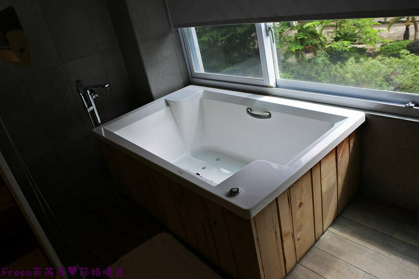 楠西景點│梅嶺梅仔雞賞梅趣「大眾餐廳」龜丹溫泉泡湯「天喜悅」梅嶺步道甜點咖啡「文山咖啡」窯烤披薩無菜