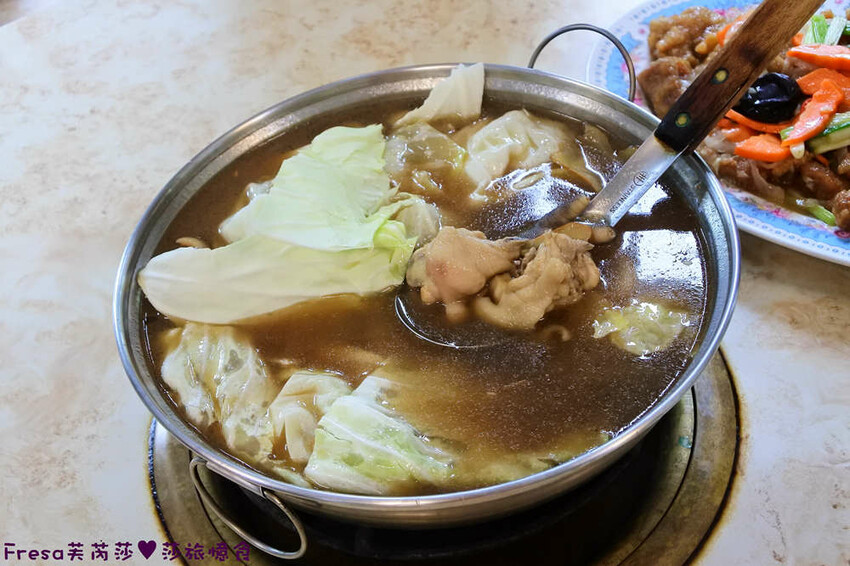 楠西景點│梅嶺梅仔雞賞梅趣「大眾餐廳」龜丹溫泉泡湯「天喜悅」梅嶺步道甜點咖啡「文山咖啡」窯烤披薩無菜