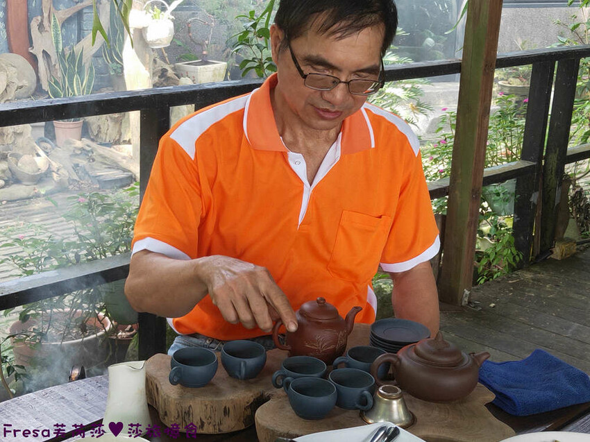 楠西景點│梅嶺梅仔雞賞梅趣「大眾餐廳」龜丹溫泉泡湯「天喜悅」梅嶺步道甜點咖啡「文山咖啡」窯烤披薩無菜