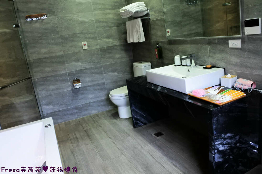 楠西景點│梅嶺梅仔雞賞梅趣「大眾餐廳」龜丹溫泉泡湯「天喜悅」梅嶺步道甜點咖啡「文山咖啡」窯烤披薩無菜