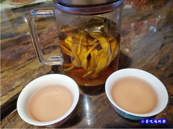 金針花茶-黎明農園 (1).jpg