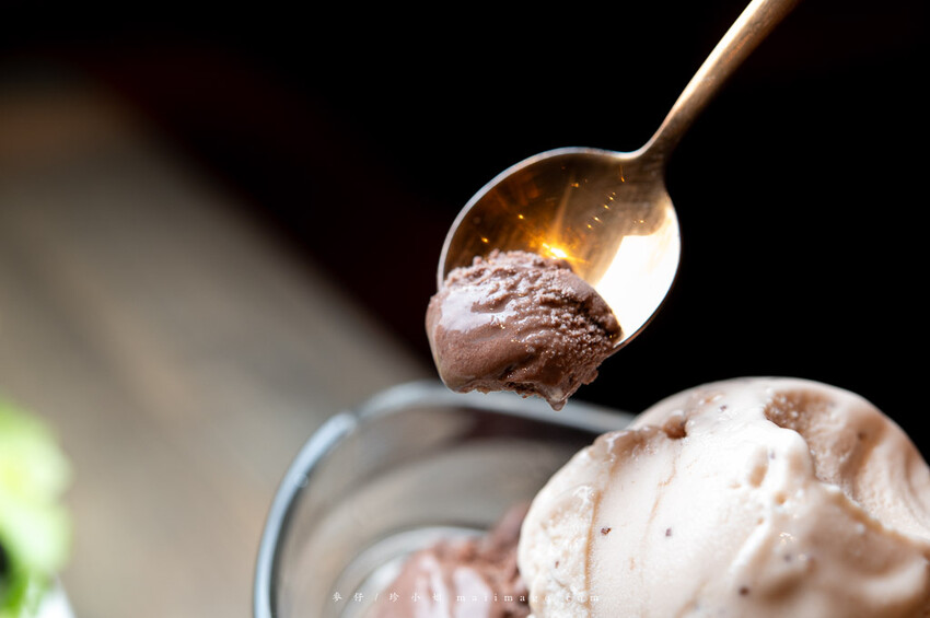 台北美食｜漫時生活Leisure time～內湖超大坪數義式餐廳，手工現作義式披薩必點、海膽明太子鮮蝦義大利麵也