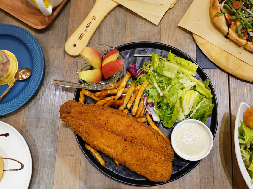 台北內湖—漫時生活Leisure time｜在百坪空間中享受義式菜色的慢與漫｜港墘站、西湖站、內科、麗山國小