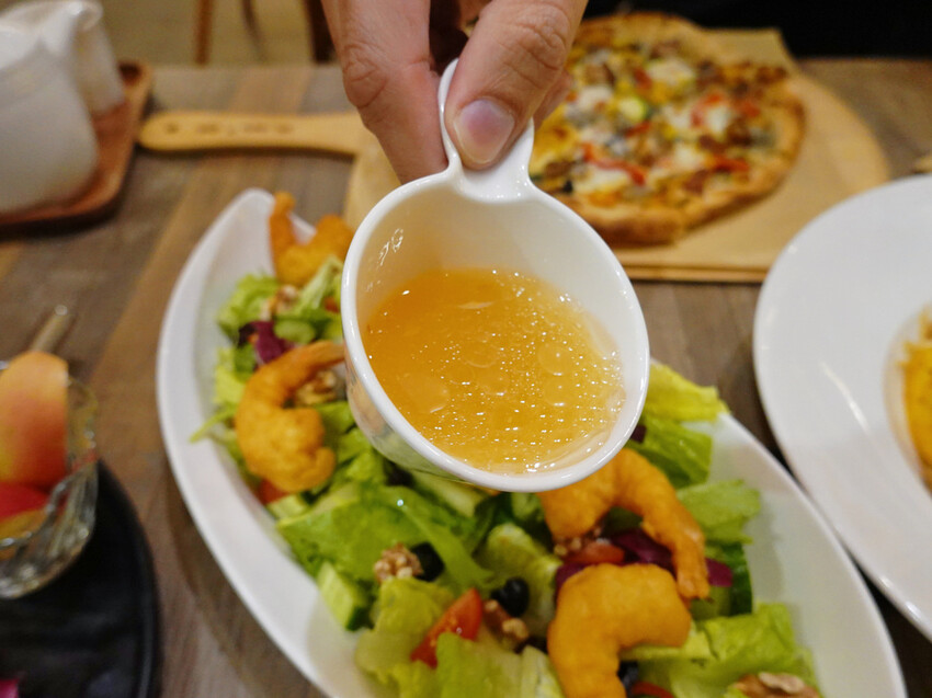 台北內湖—漫時生活Leisure time｜在百坪空間中享受義式菜色的慢與漫｜港墘站、西湖站、內科、麗山國小