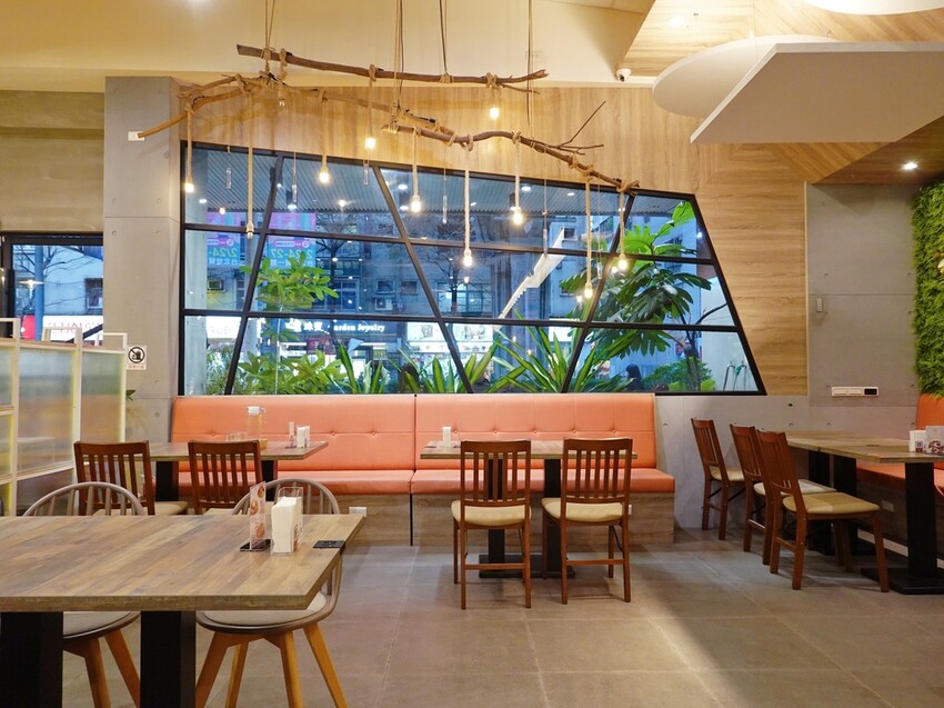 台北內湖—漫時生活Leisure time｜在百坪空間中享受義式菜色的慢與漫｜港墘站、西湖站、內科、麗山國小