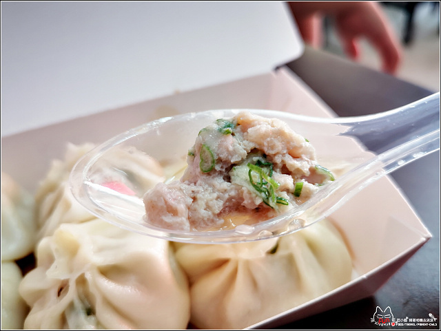 偉園鮮肉湯包 - 035.jpg