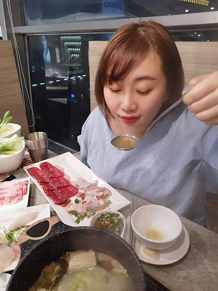 504072.jpg 504072.jpg