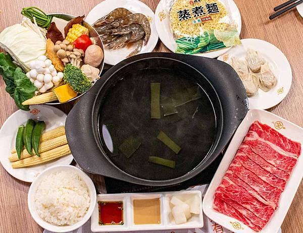 【台北美食】全火鍋-全聯第一家火鍋店新品牌,新鮮食材直送,美味品嚐的到!